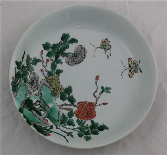 A Chinese famille verte dish, Kangxi period, 21.5cm